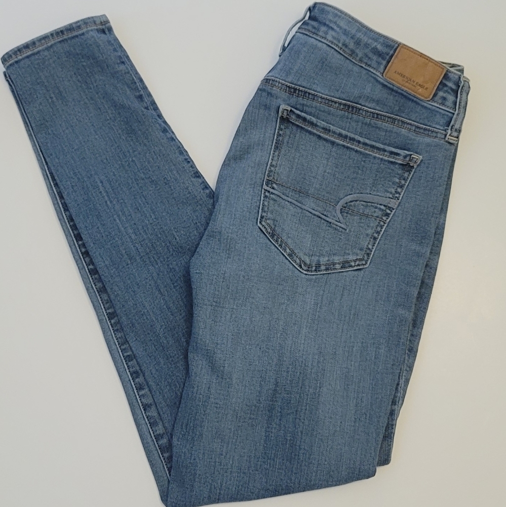 *American Eagle Outfitters*